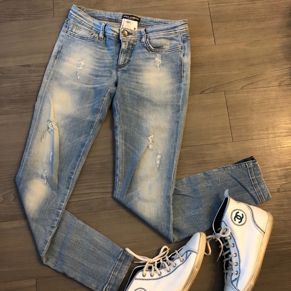 dolce and gabbana jeans metal plate